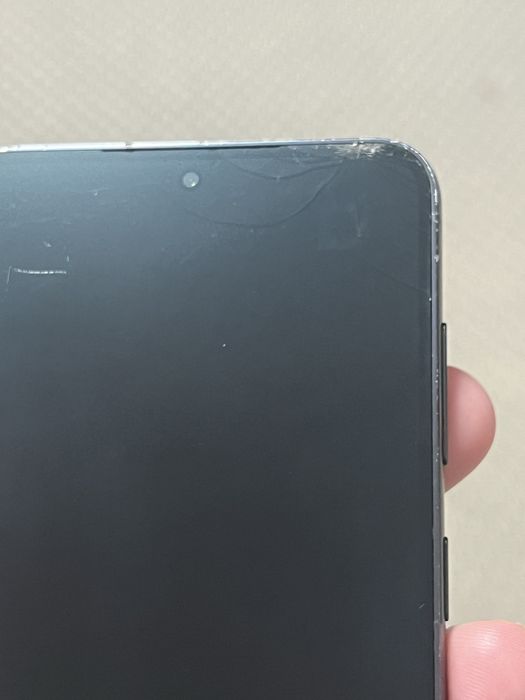 Телефон Samsung S23 8/256gb