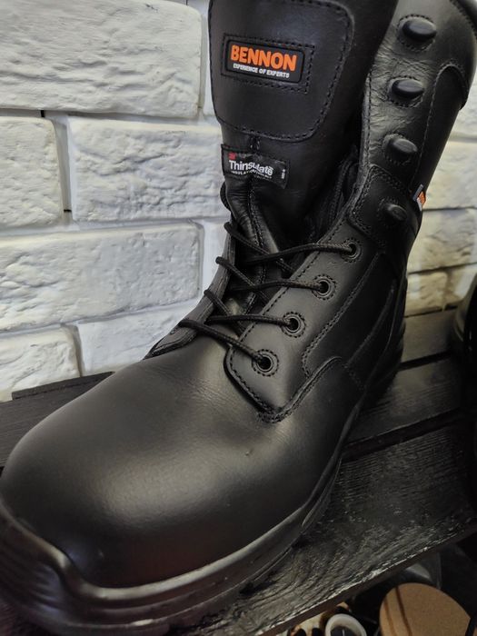 Bennon Commodore S3 rozmiar 45 i buty wojskowe pilota 29,5