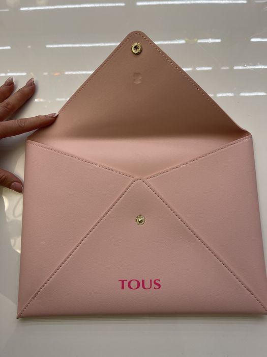 Etui pokrowiec TOUS na tablet