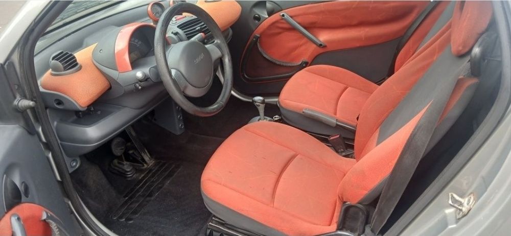 Smart Fortwo Coupé - EM BOM ESTADO