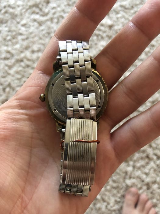 Продам наручные часы Cardi Vostok