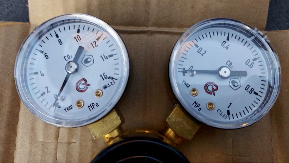 Редуктор вуглекислотний УР-6. Редуктор напівавтомат CO2