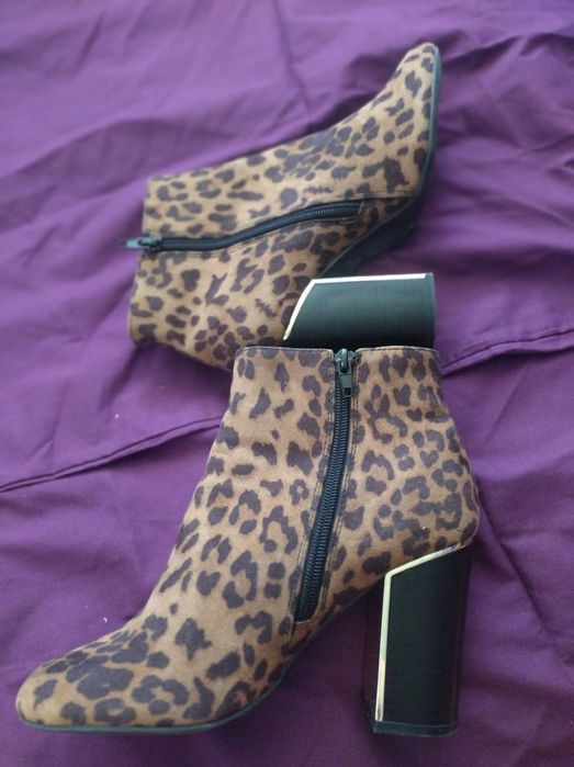 Buty damskie botki na jesień