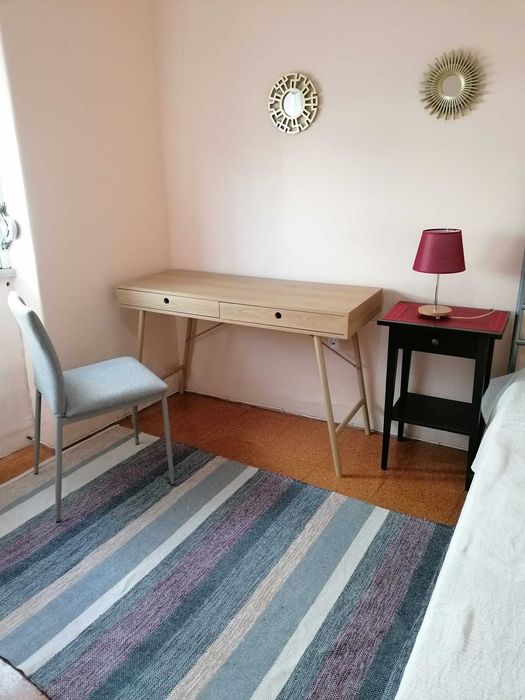Quarto para arrendar no Barreiro