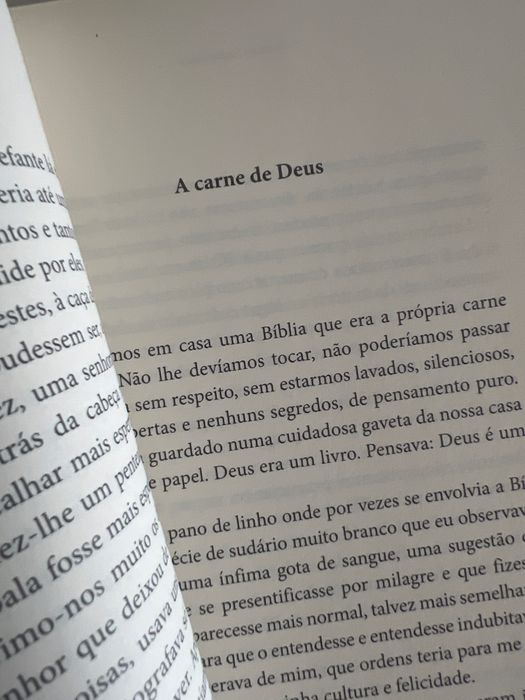 Livro Contra mim de Valter Hugo Mãe