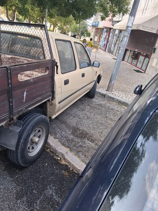 Vendo toyota hilux — photo 3