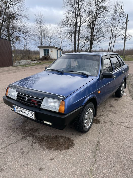 Продам ВАЗ 21099