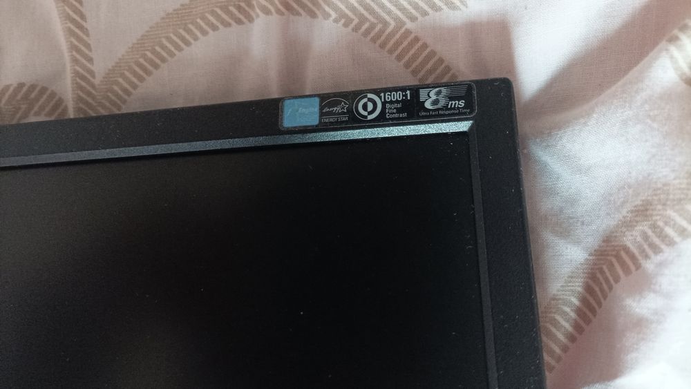 Продам монітор LG 19"