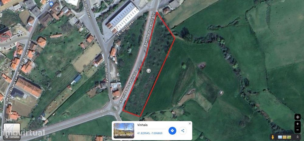 Vende-se terreno com 7.425 M2, na Vila de Vinhais. Solo urbanizável.