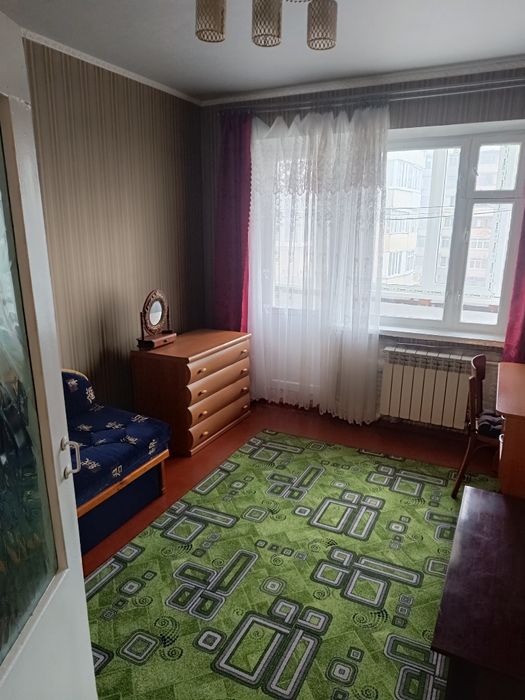 Задам 1 к кв на Садах 2