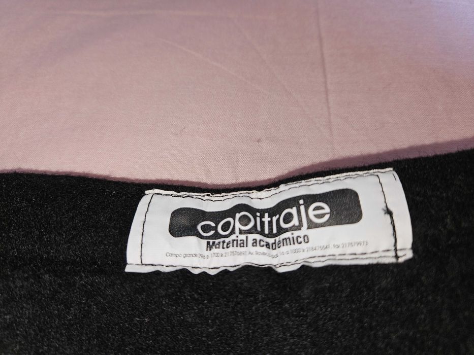 Traje Académico feminino, comprado na Copitraje em Lisboa