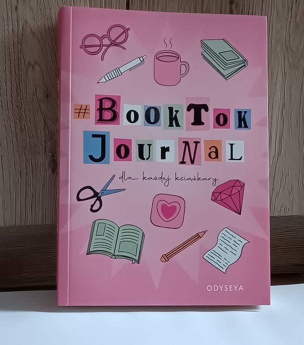 Booktok journal dla każdej książkary