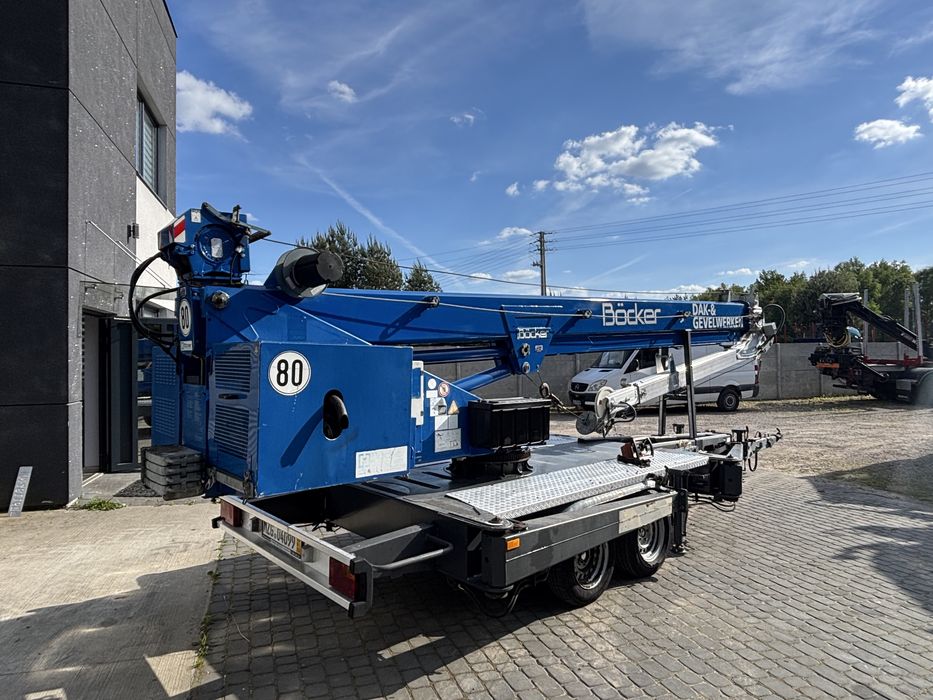 Bocker AHK 25/800 kg dźwig dekarski w idealnym stanie SPROWADZONY
