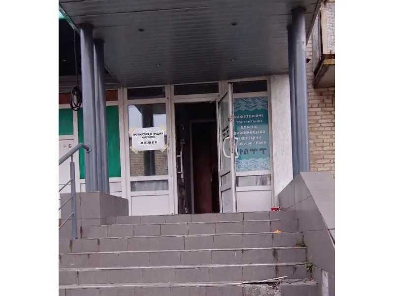 Продаж приміщення під банк, офіс чи клініку — 75.7 м², вул. Конякіна, 9Б