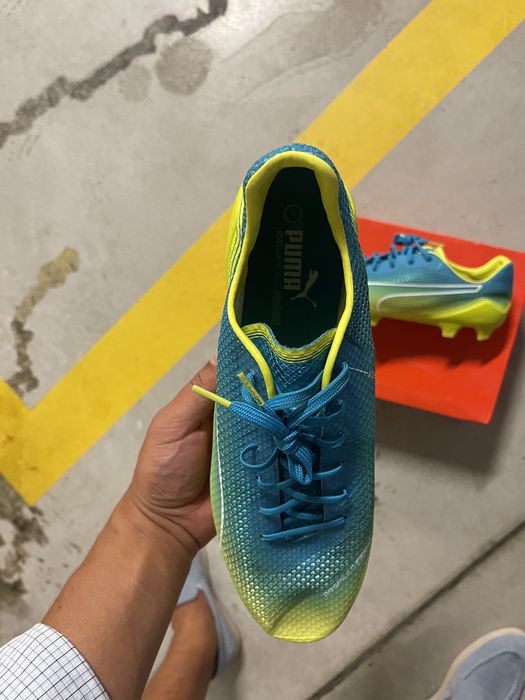 Buty piłkarskie do piłki nożnej korki lanki puma evospeed fresh sl