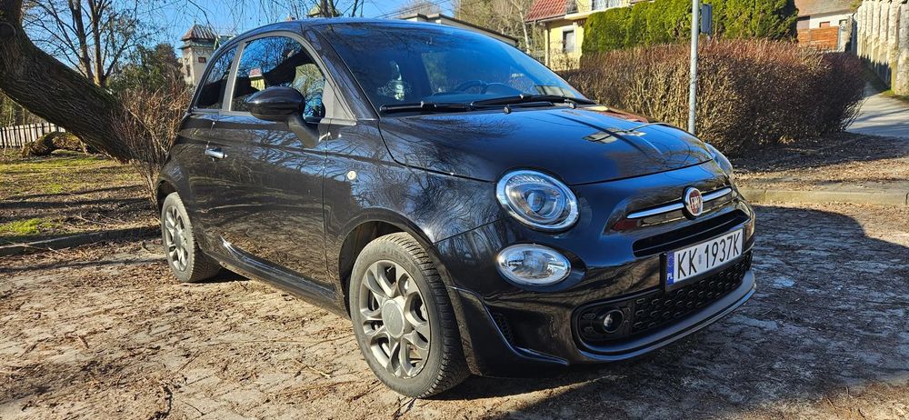Fiat 500 Hybrid sport bogate wyposażenie