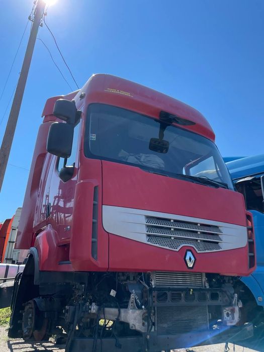 Кабіна Renault Premium DXi460