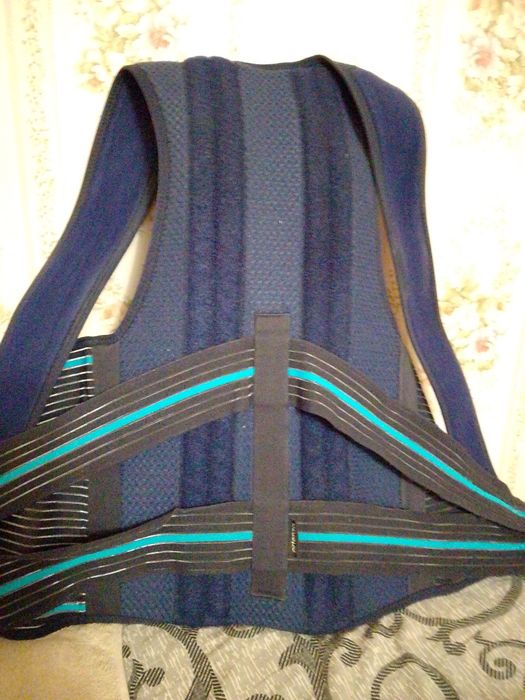 Продам грудо-поясничный корсет