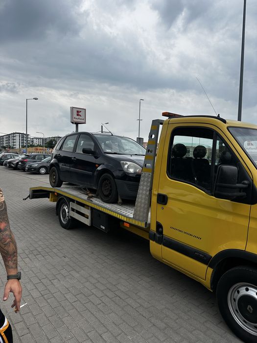 Pomoc drogowa • 24/7 • Laweta Płońsk