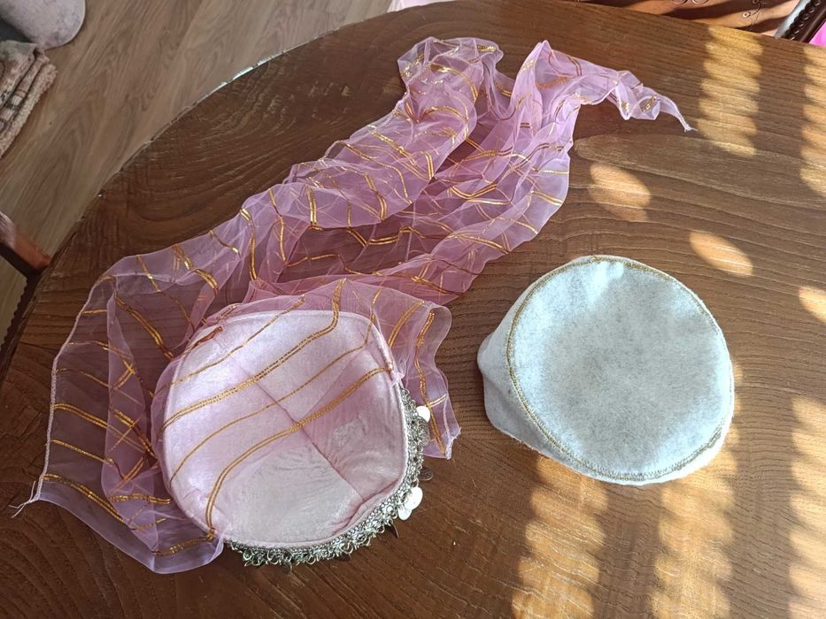 Cintos e adereços, bengalas e asas isis para dança oriental