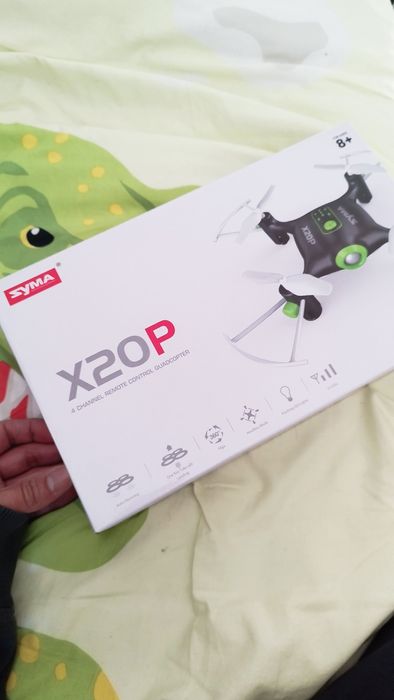 Drone with New Remote Controller445080475995351043