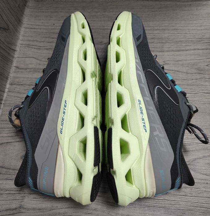 41 Skechers Glide-step Altus оригінальні чоловічі кросовки