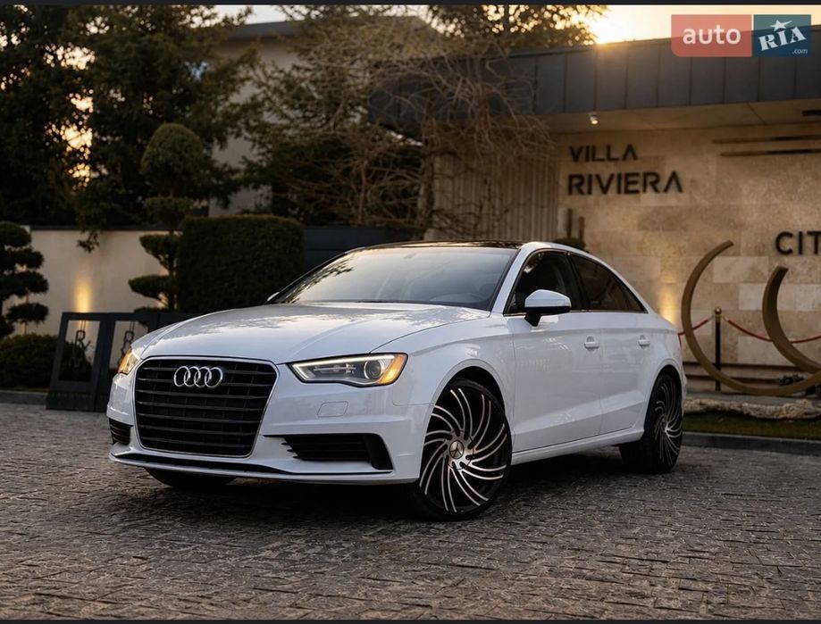 Терміновий продаж Audi A3 2015