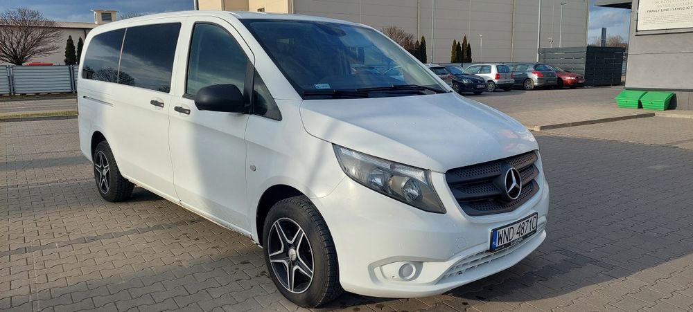 Wynajem busa 9 osobowego Mercedes Vito Viano