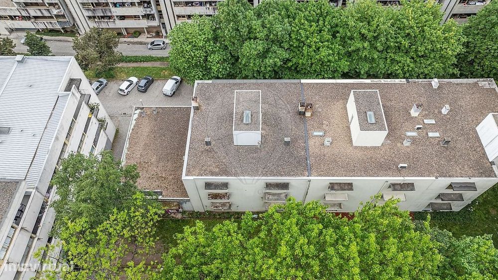 Apartamento T2 para venda em Creixomil