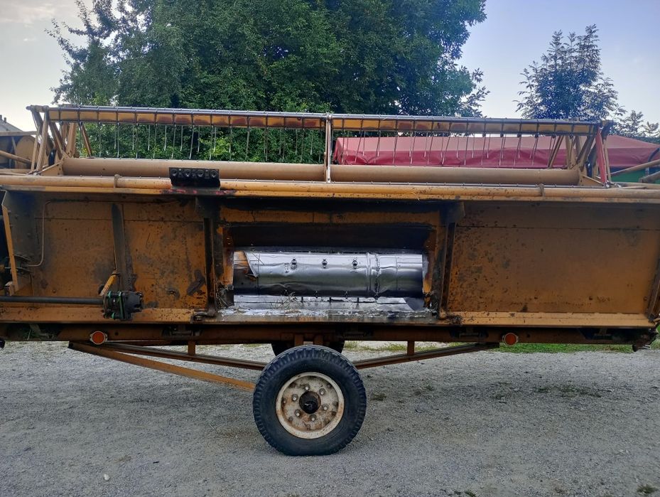 Kombajn Bizon Z056 Super/Sieczkarnia/Stół do rzepaku