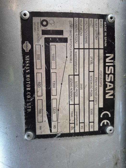 Wózek widłowy Nissan 1,5 T 2007 UDT