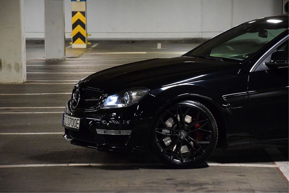 Mercedes C63 AMG W204