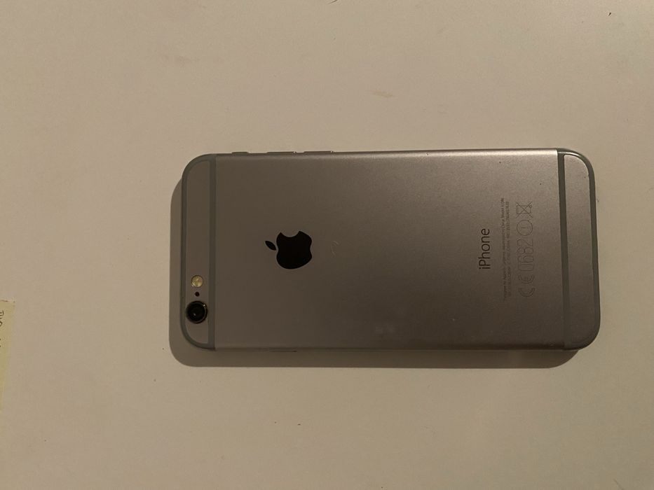 iPhone 6 in good condition64284463422977121