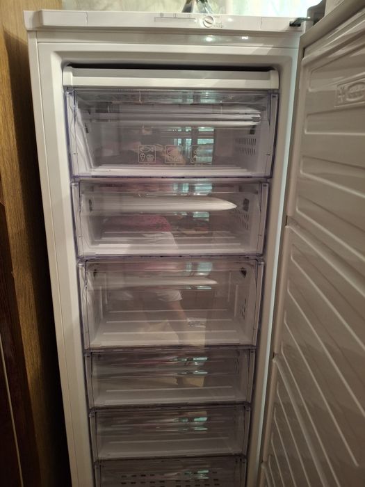 Морозильна  камера