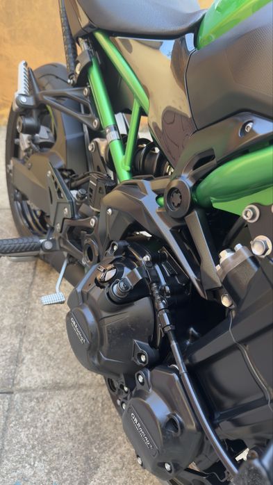 Kawasaki z900 - ano 2021
