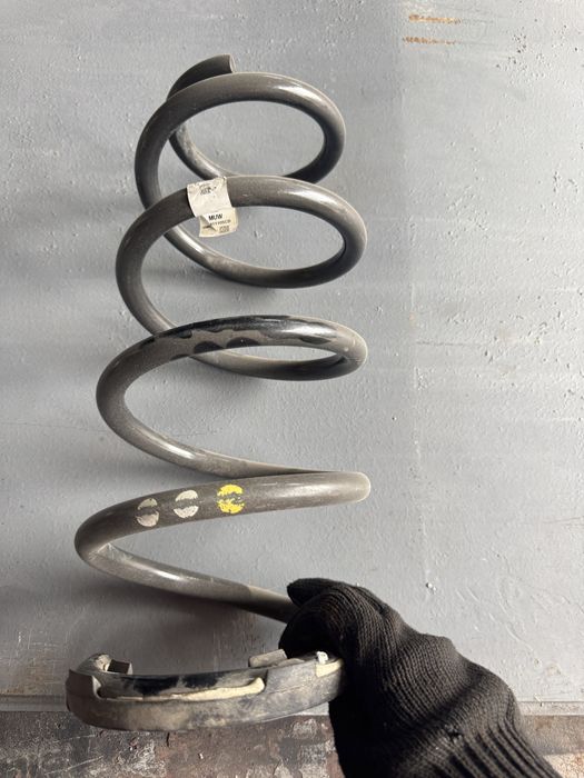 Пружини передні VW Volkswagen Crafter Man TGE 2N0411105CB