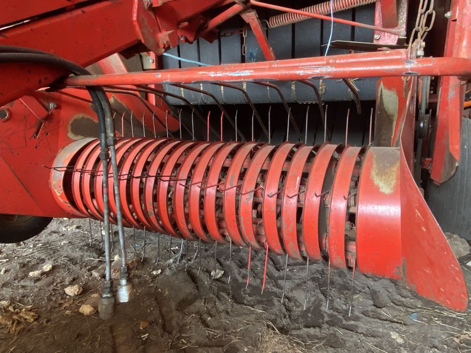 Enfardadeira de Rolo WELGER RP150