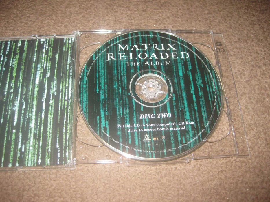 CD Duplo da Banda Sonora (OST) do filme "The Matrix Reloaded"