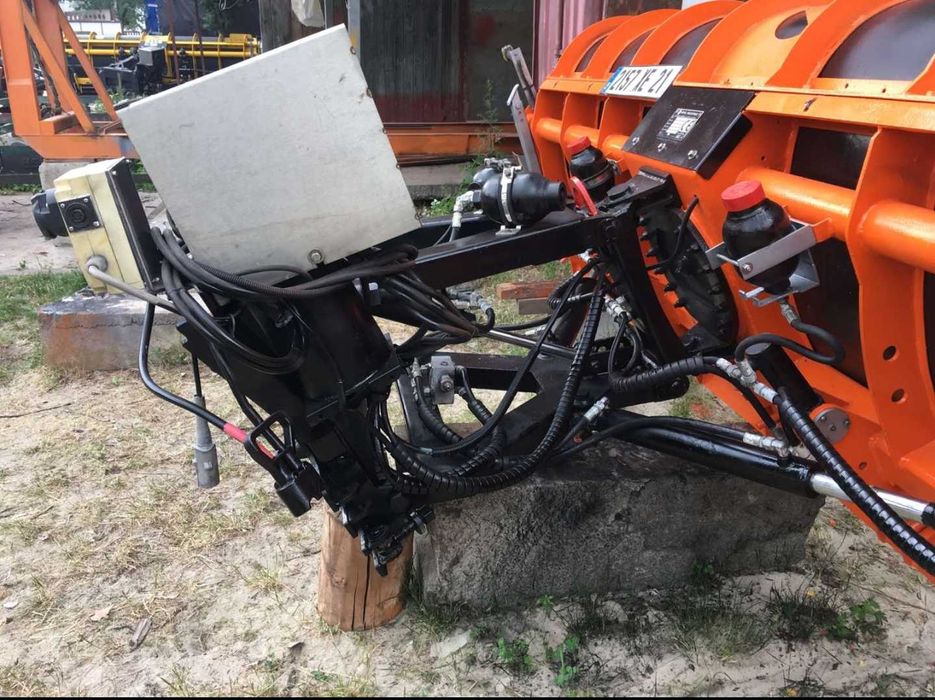 Відвал для снігу ARVEL