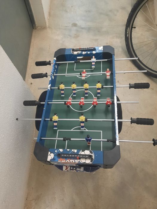 Jogo de matraquilhos para crianças