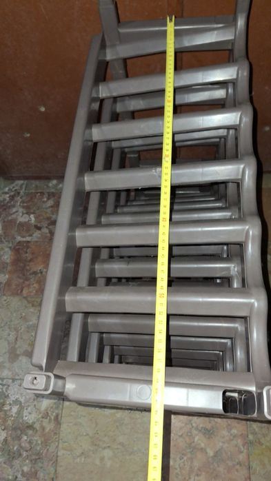 Garrafeira de plástico