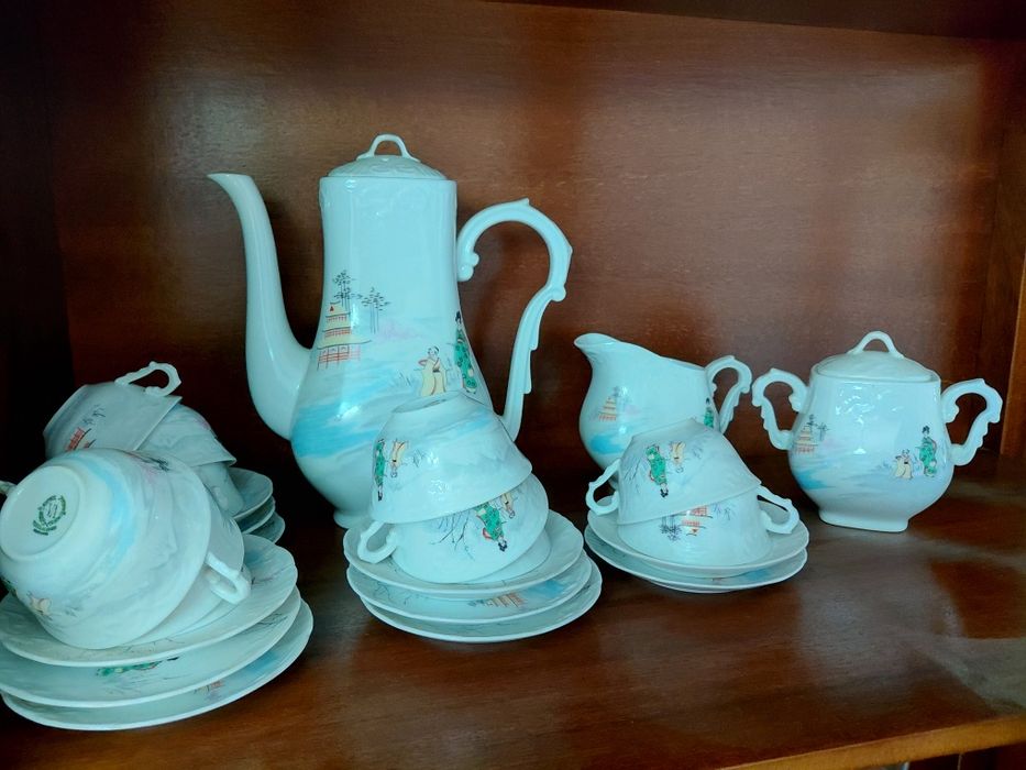 Conjunto café orienral da Vista Alegre