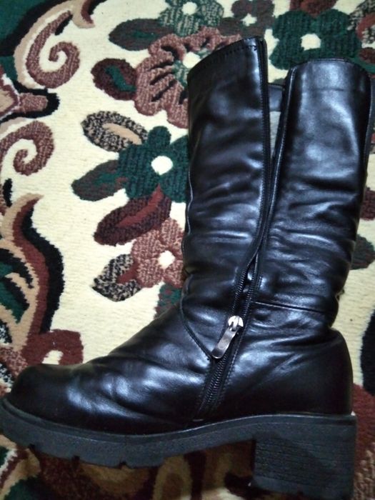 Женские зимние сапожки б /у 38размер