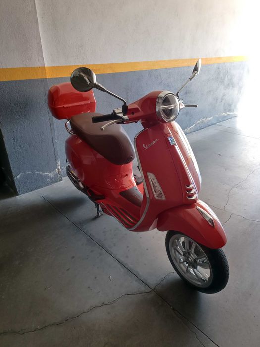Vespa Primavera 125