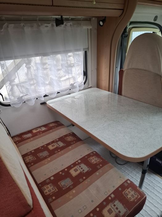 Autocatavana Burstner 2800 perfilada