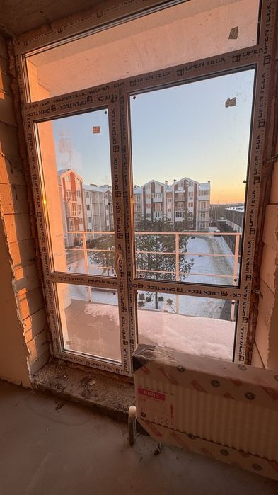 Квартира з газом. 2 балкони. Двухстороння