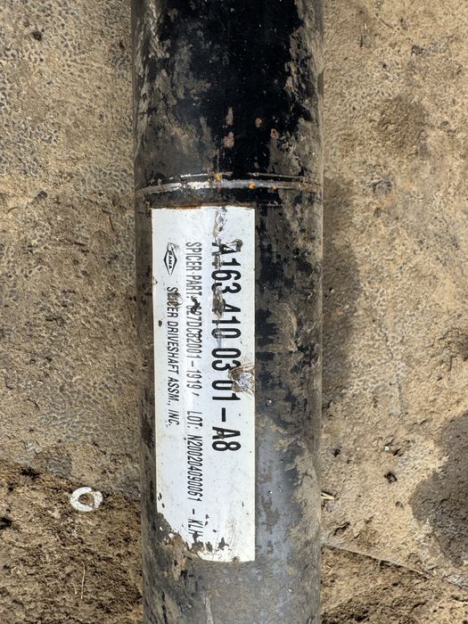 Продам кардан передние мерседес   мл163 2.7 дизель автомат