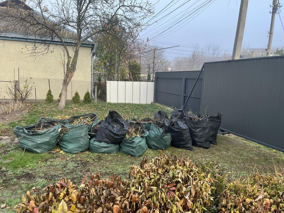 Вивіз сміття мотлоху гілок Софіївська Борщагівка Петропавлівська