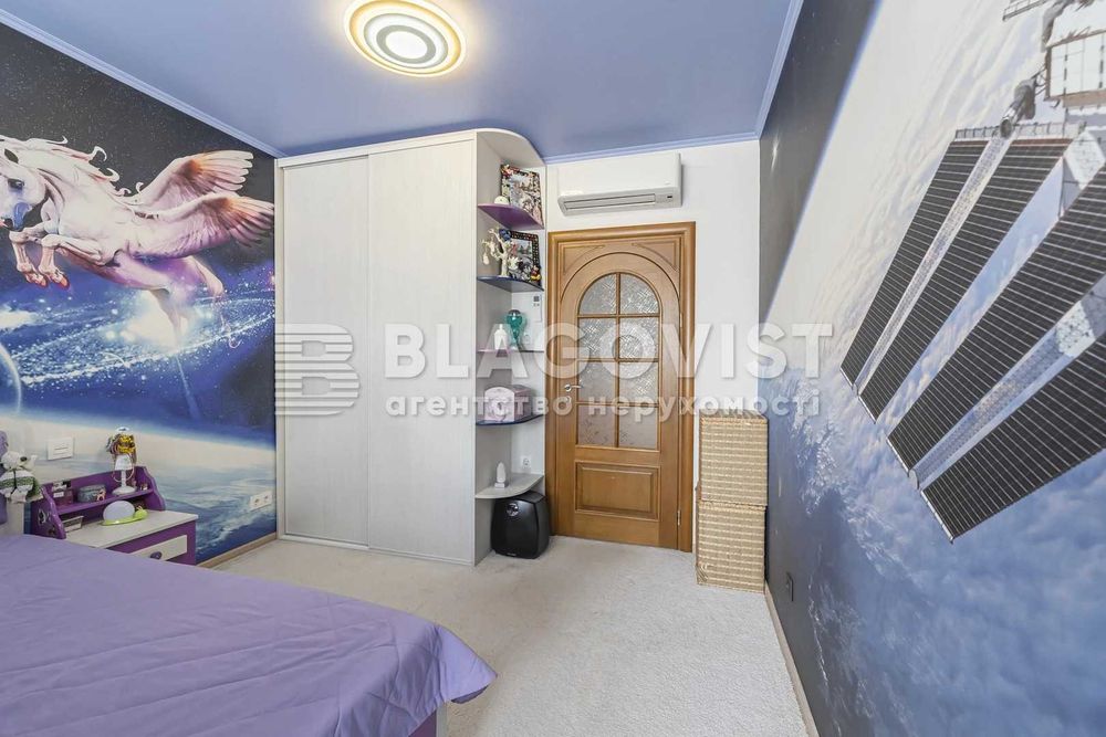 Без %Продаж 5-кім квартири на  вулиці Харківське шосе 56,