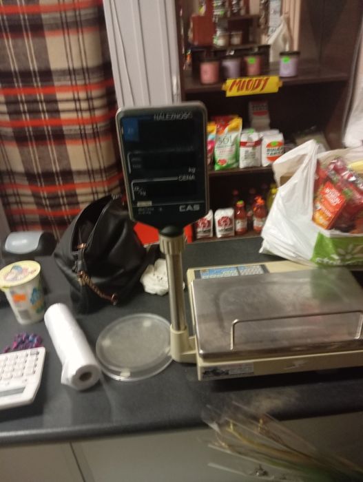 Sprzedam ladę sklepową